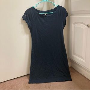 Banana Republic navy colored tee shirt dress